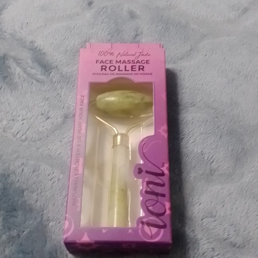Face massage roller